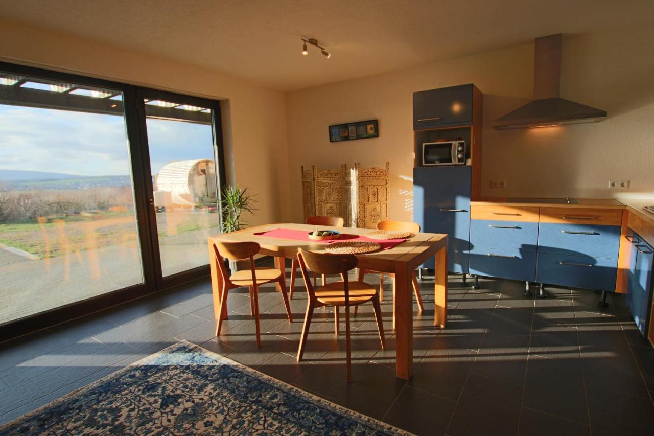Hunsrück Valley View Apartment with Cedar SAUNA Bruschied Exterior foto